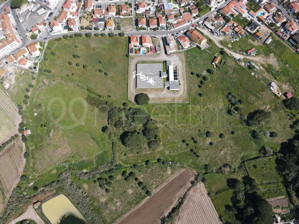 Terreno para Venda em Loures Foto 12