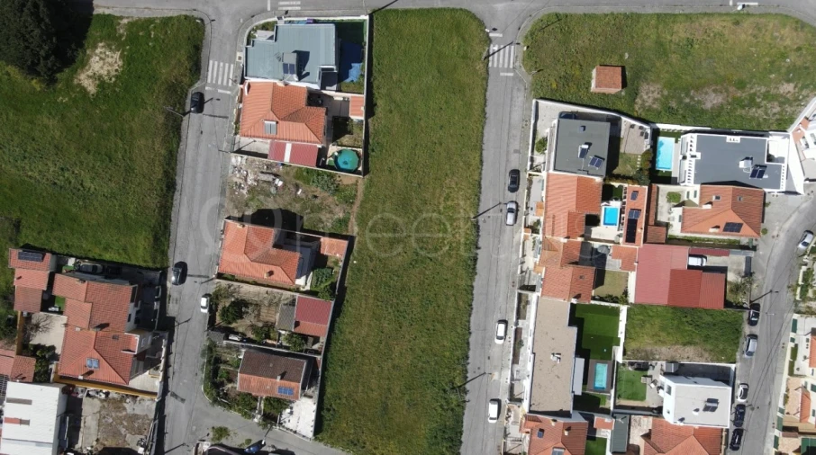 Terreno para Venda em Loures Foto 4