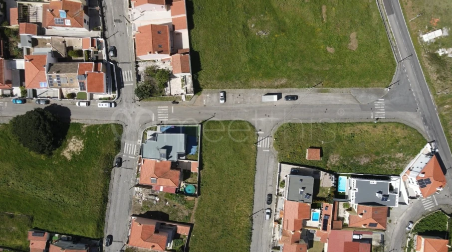 Terreno para Venda em Loures Foto 6