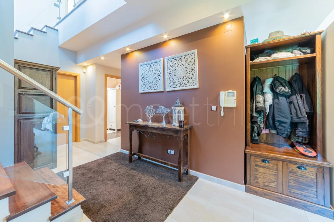 Moradia T4 para Venda em Santa Maria, São Pedro e Matacães Foto 18