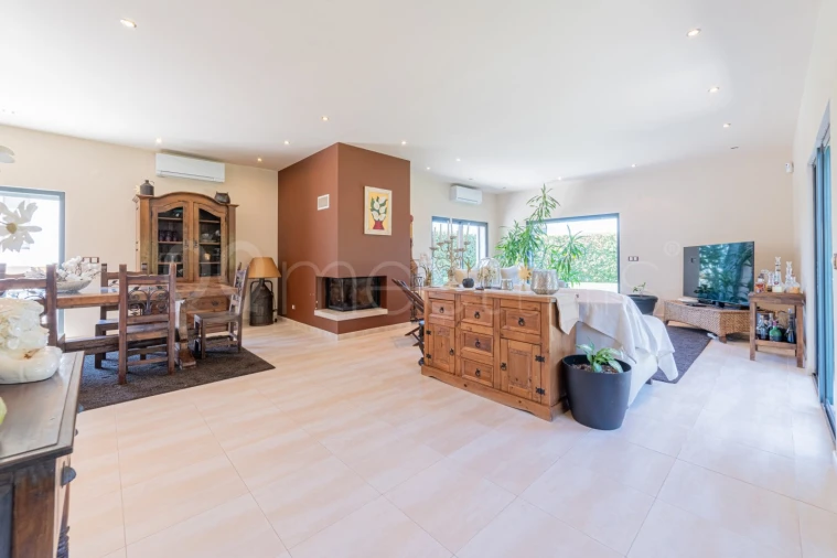 Moradia T4 para Venda em Santa Maria, São Pedro e Matacães Foto 19