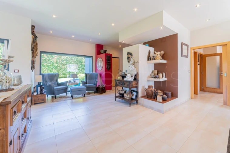 Moradia T4 para Venda em Santa Maria, São Pedro e Matacães Foto 22