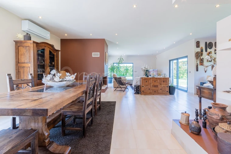 Moradia T4 para Venda em Santa Maria, São Pedro e Matacães Foto 25