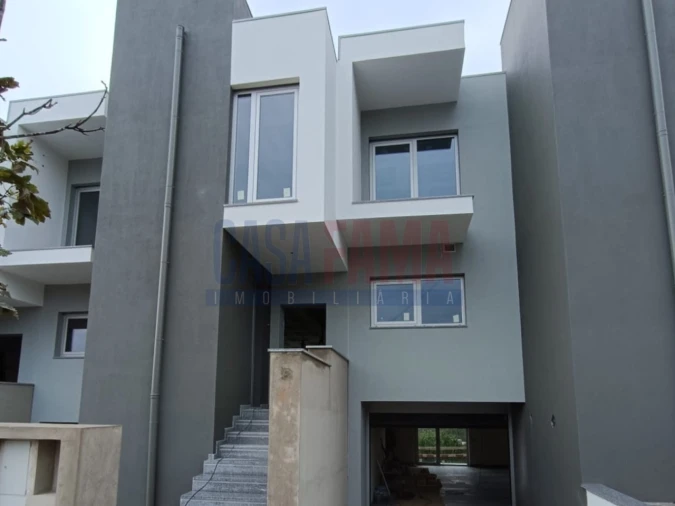 Moradia T3 para Venda em Gondifelos, Cavalões e Outiz Foto 2