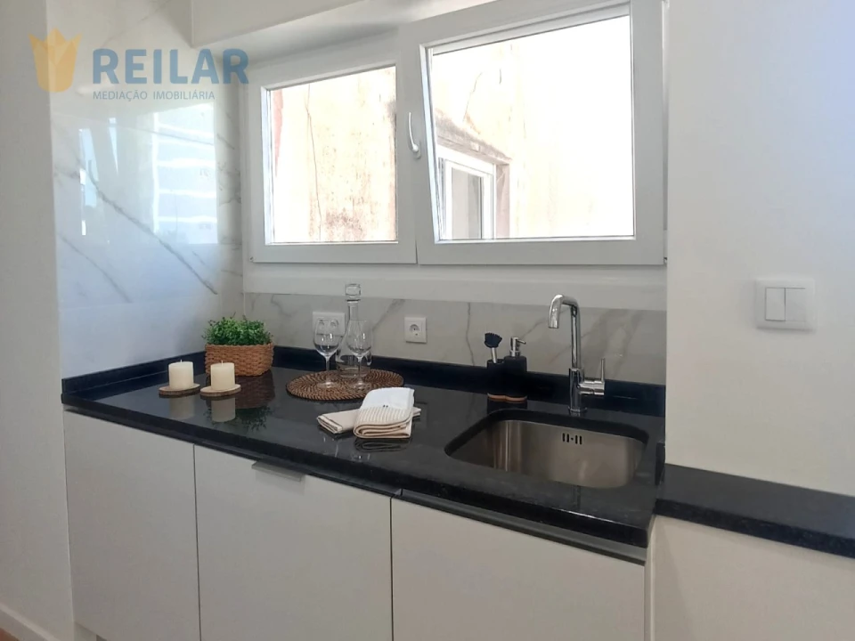 Apartamento T3 para Venda em Benfica Foto 12