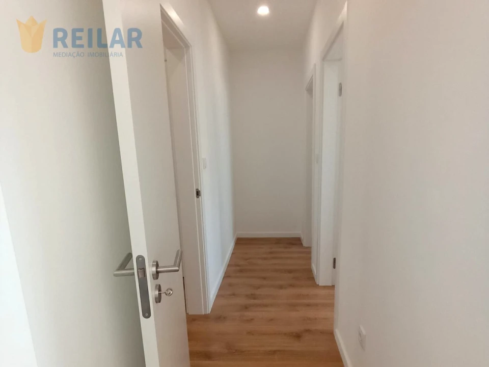 Apartamento T3 para Venda em Benfica Foto 8