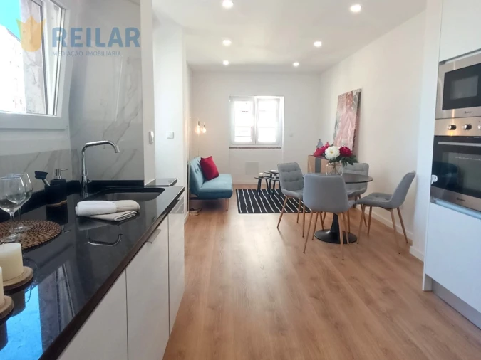 Apartamento T3 para Venda em Benfica Foto 5