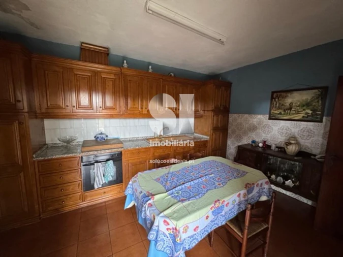 Moradia T3 para Venda em Paços Foto 20