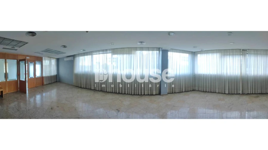 Prédio para Venda em Valpaços e Sanfins Foto 17