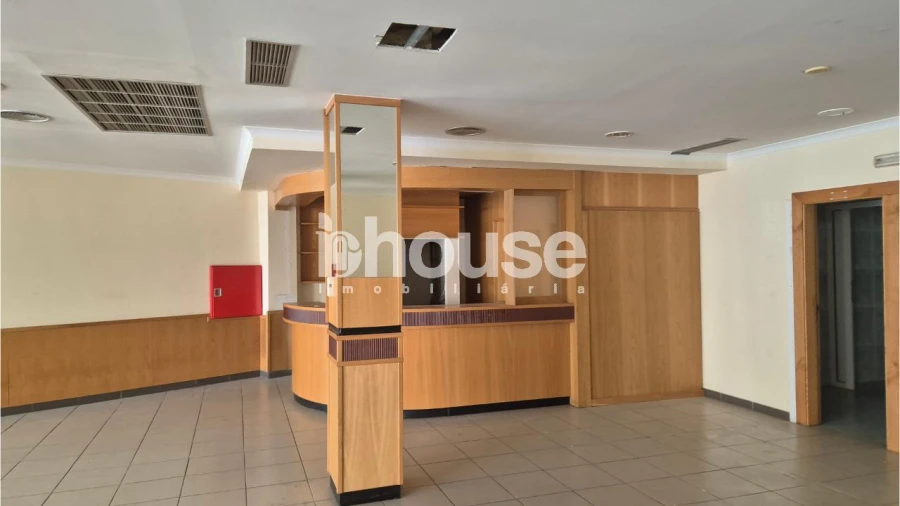 Prédio para Venda em Valpaços e Sanfins Foto 18