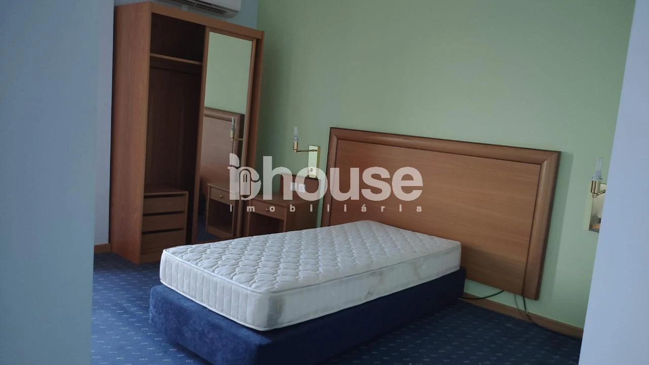 Prédio para Venda em Valpaços e Sanfins Foto 30