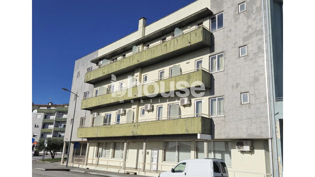 Prédio para Venda em Valpaços e Sanfins Foto 2