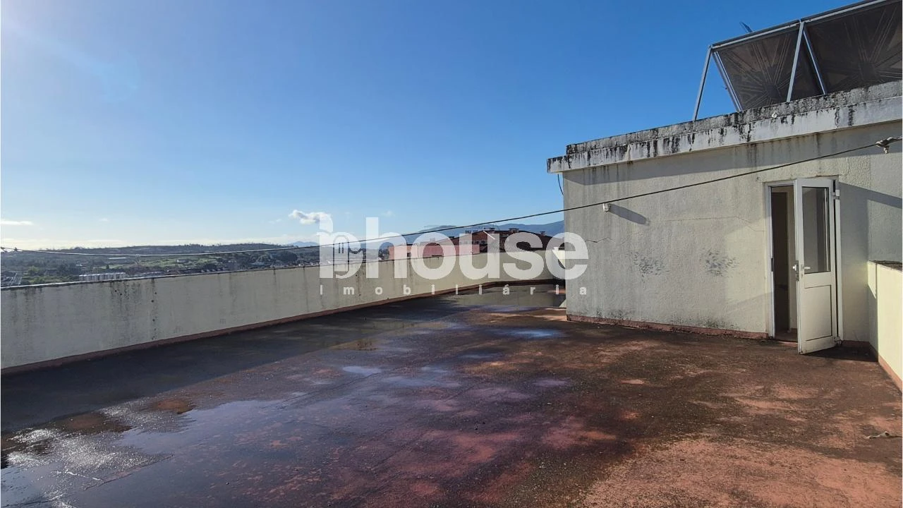 Prédio para Venda em Valpaços e Sanfins Foto 34