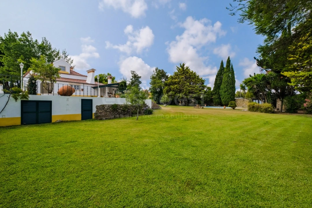 Quinta T6 para Venda em Roliça Foto 9