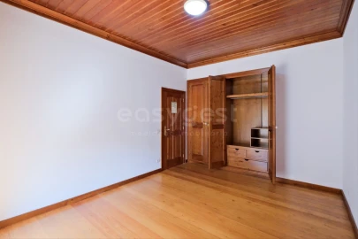 Quinta T6 para Venda em Roliça