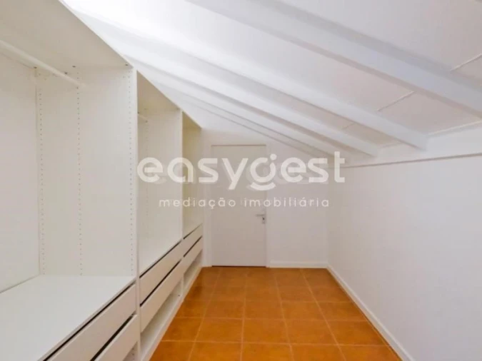 Quinta T6 para Venda em Roliça Foto 27