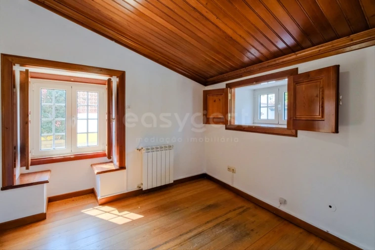 Quinta T6 para Venda em Roliça Foto 37