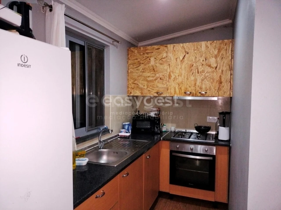 Moradia T3 para Venda em Praia da Vitoria (Santa Cruz) Foto 18