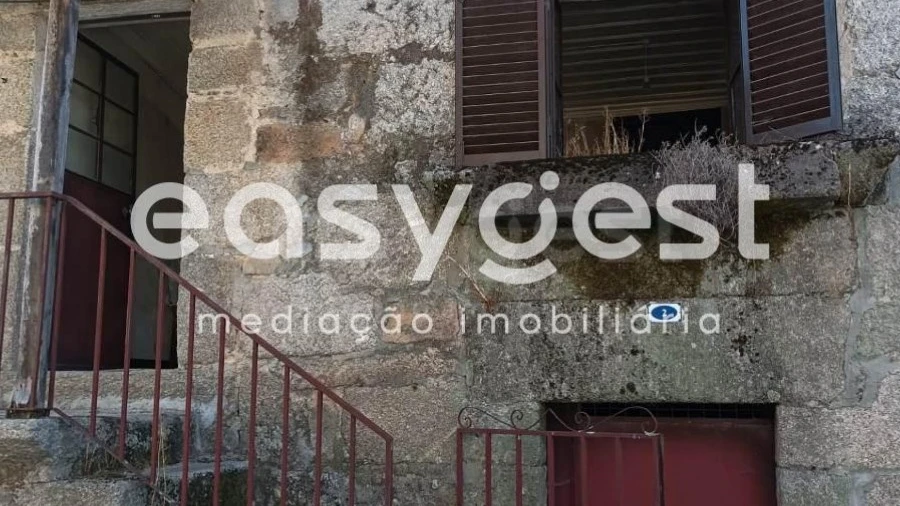 Moradia T1 para Venda em Ervedal e Vila Franca da Beira