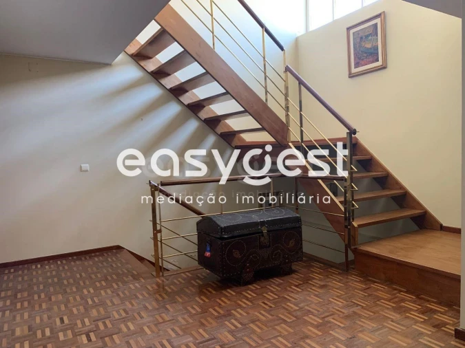 Moradia T6 para Venda em Santo Antão e São Julião do Tojal Foto 15