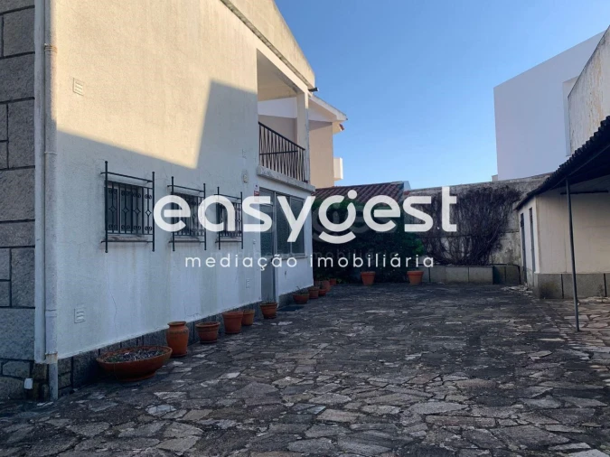 Moradia T6 para Venda em Santo Antão e São Julião do Tojal Foto 35