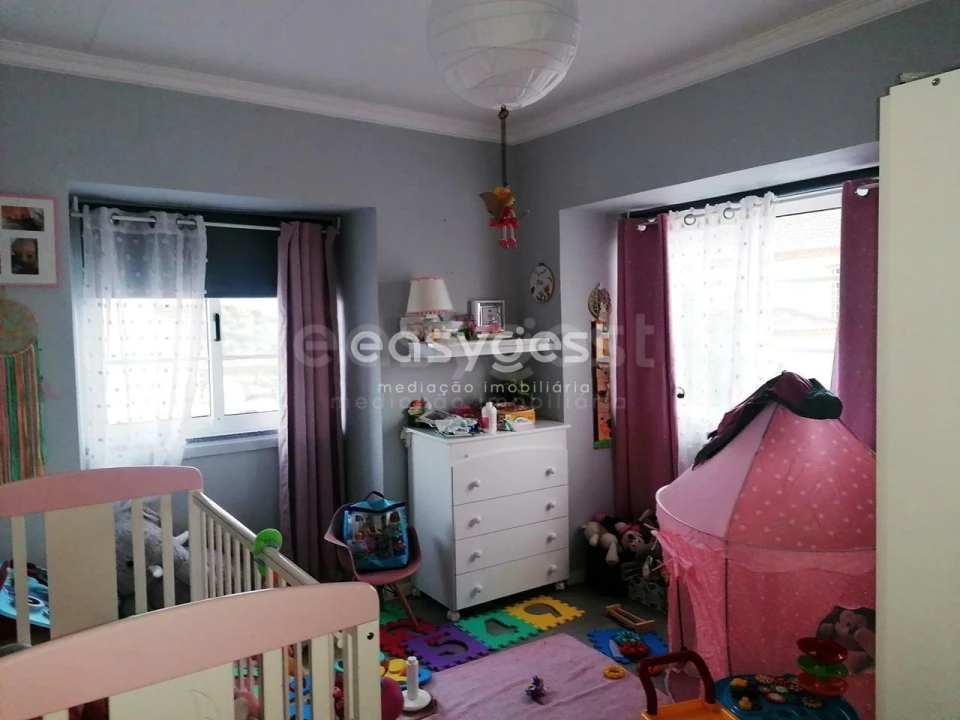 Moradia T3 para Venda em Praia da Vitoria (Santa Cruz) Foto 6