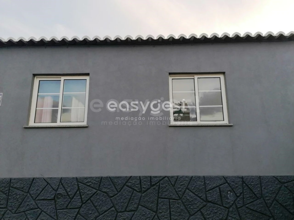 Moradia T3 para Venda em Praia da Vitoria (Santa Cruz) Foto 22