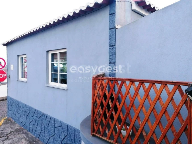 Moradia T3 para Venda em Praia da Vitoria (Santa Cruz) Foto 20