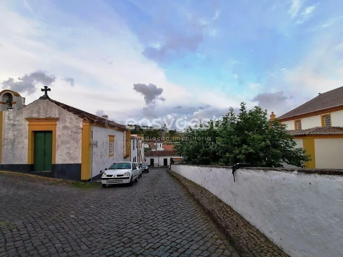 Moradia T3 para Venda em Praia da Vitoria (Santa Cruz) Foto 25