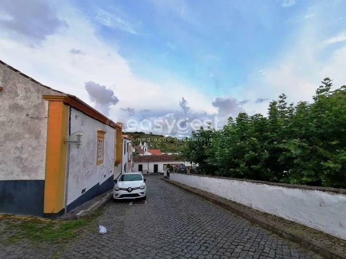 Moradia T3 para Venda em Praia da Vitoria (Santa Cruz) Foto 31