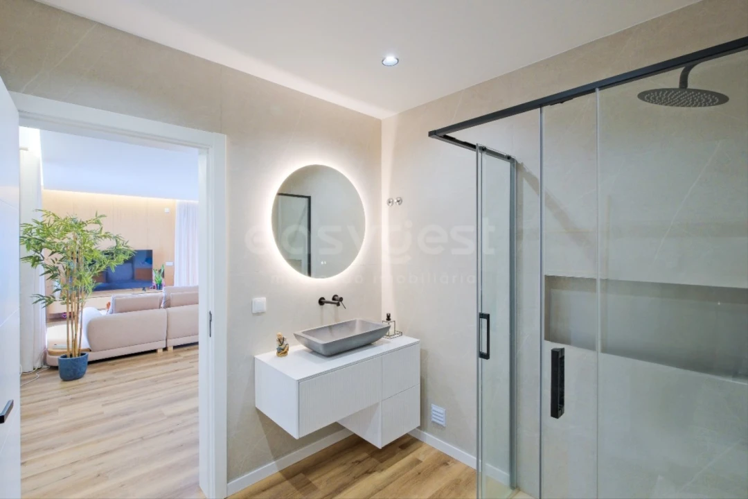 Moradia T4 para Venda em Camarate, Unhos e Apelação Foto 29