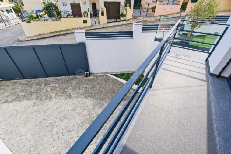 Moradia T4 para Venda em Camarate, Unhos e Apelação Foto 19