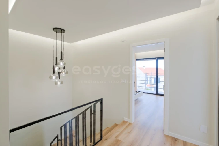 Moradia T4 para Venda em Camarate, Unhos e Apelação Foto 50