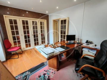 Apartamento T2 para Venda em Areeiro