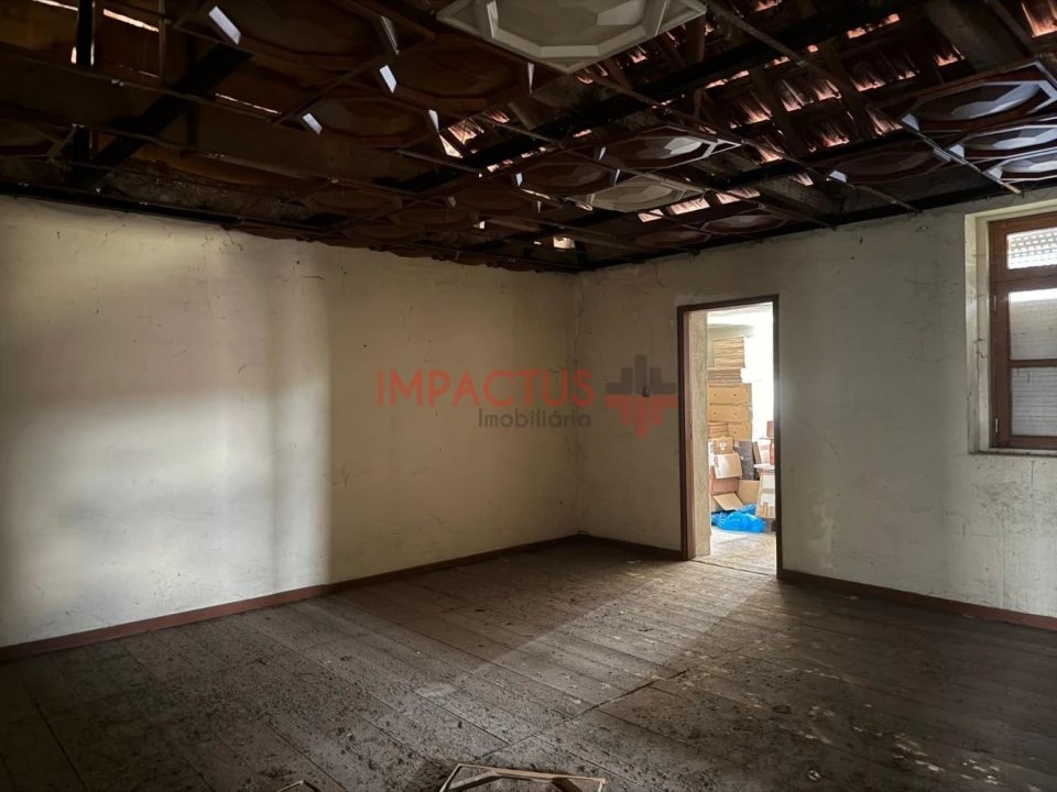 Moradia T3 para Venda em Coronado (São Romão e São Mamede) Foto 7