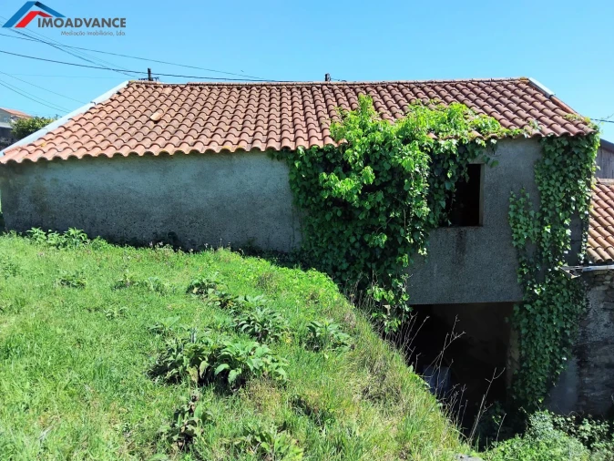 Moradia T8 para Venda em Lorvão Foto 21