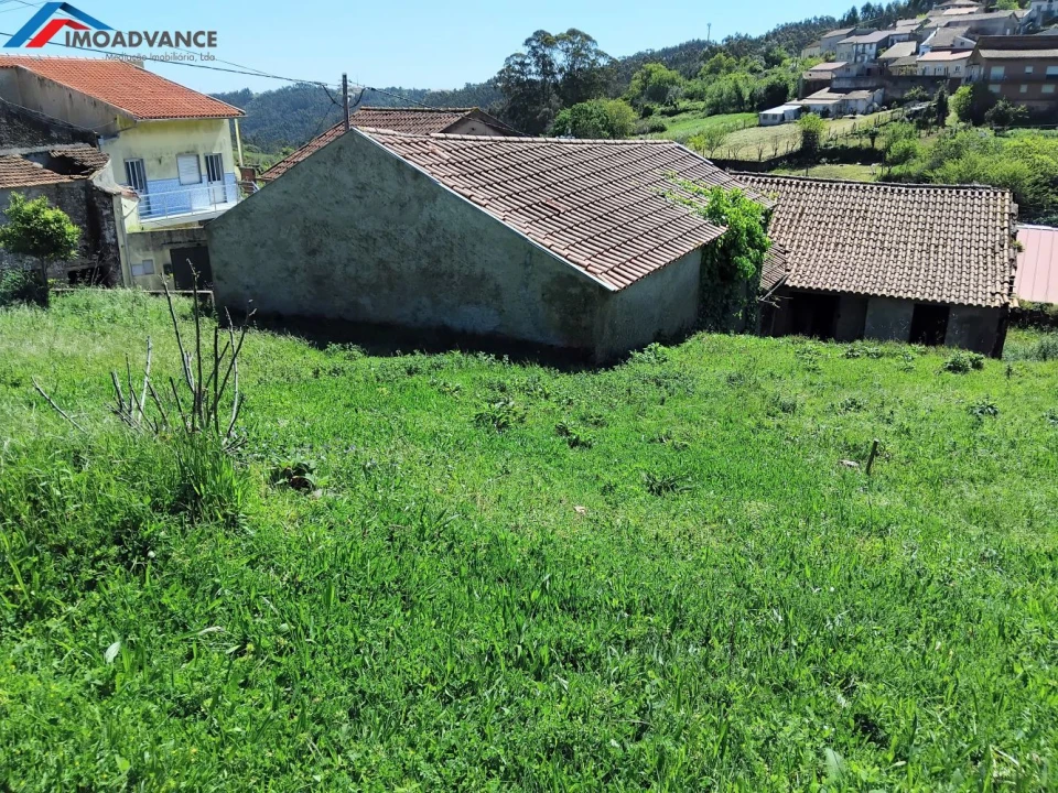 Moradia T8 para Venda em Lorvão Foto 25