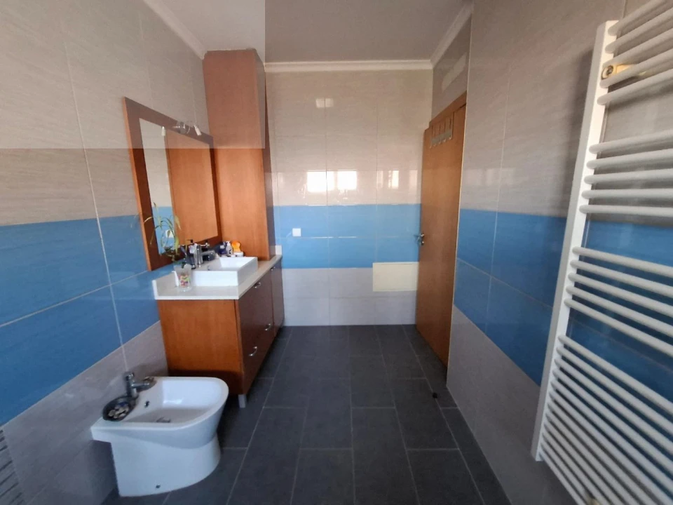 Moradia T4 para Venda em Bustos, Troviscal e Mamarrosa Foto 47