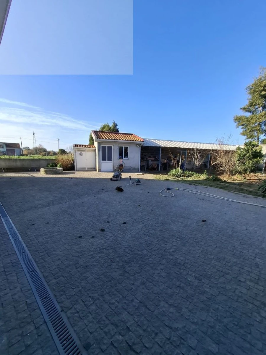 Moradia T4 para Venda em Bustos, Troviscal e Mamarrosa Foto 32