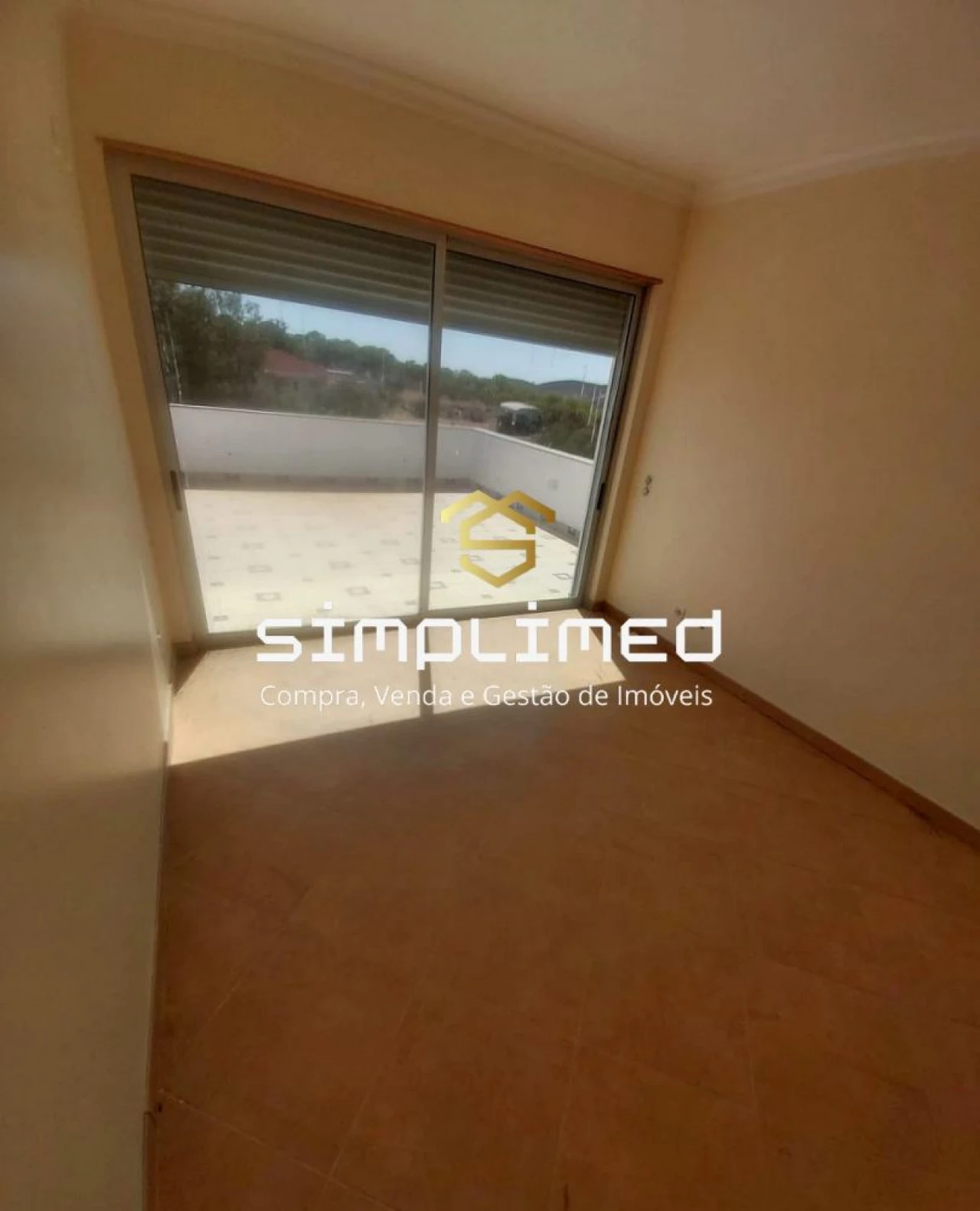 Moradia T3 para Venda em Santa Luzia Foto 11