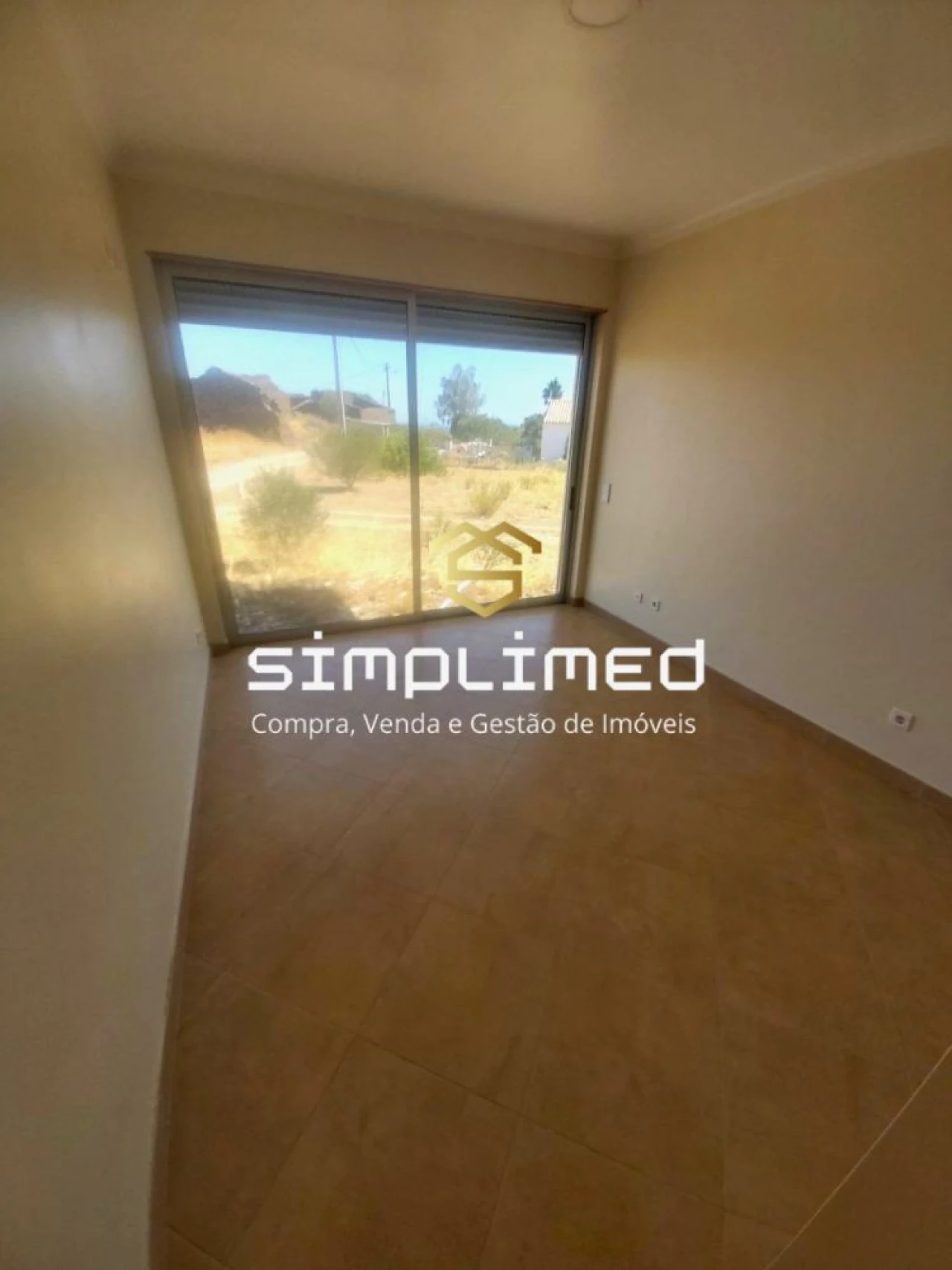 Moradia T3 para Venda em Santa Luzia Foto 8