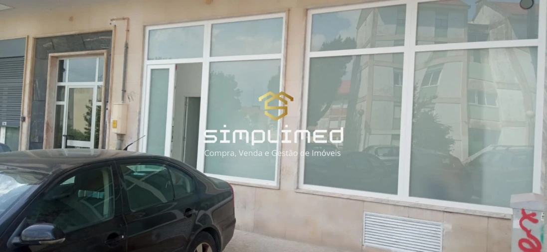 Loja para Venda em Laranjeiro e Feijó Foto 7