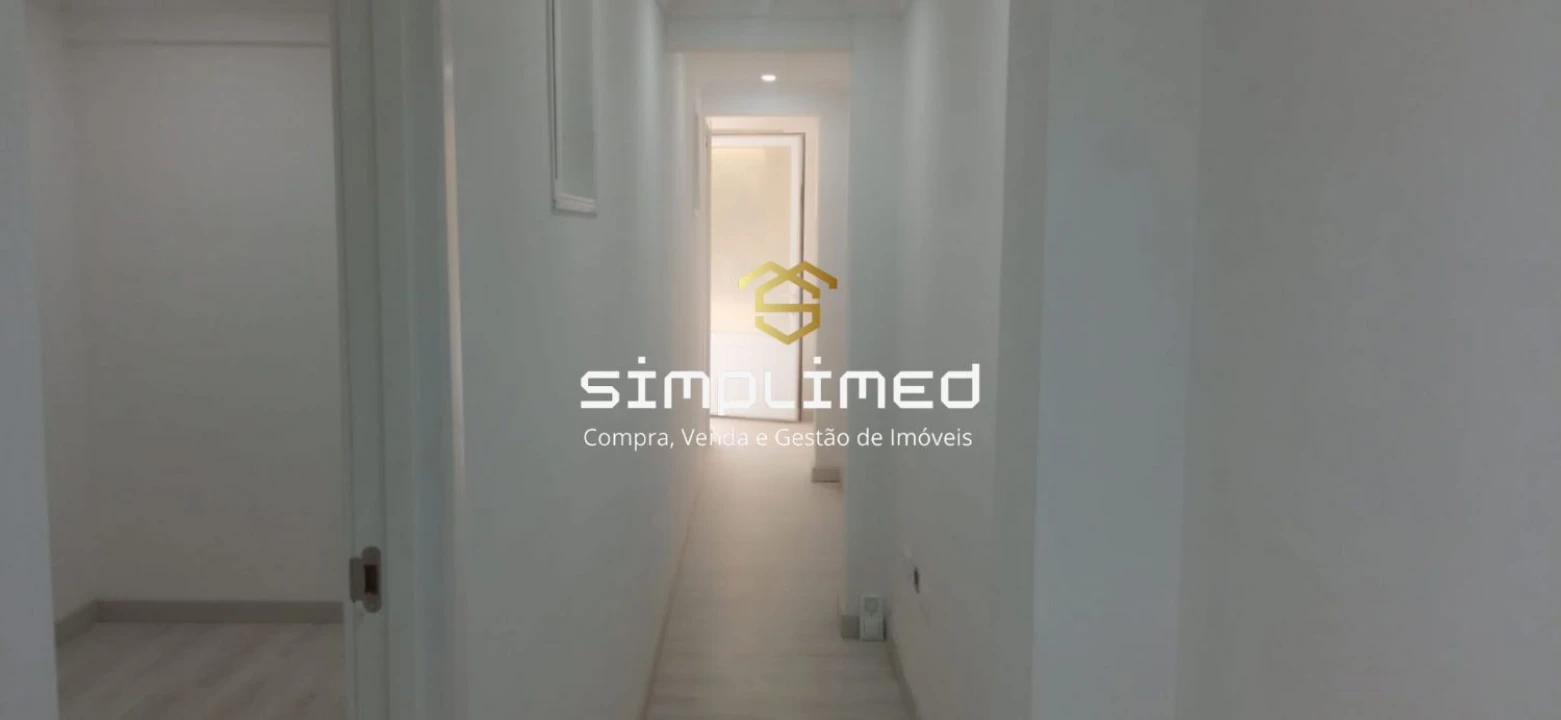 Loja para Venda em Corroios Foto 8