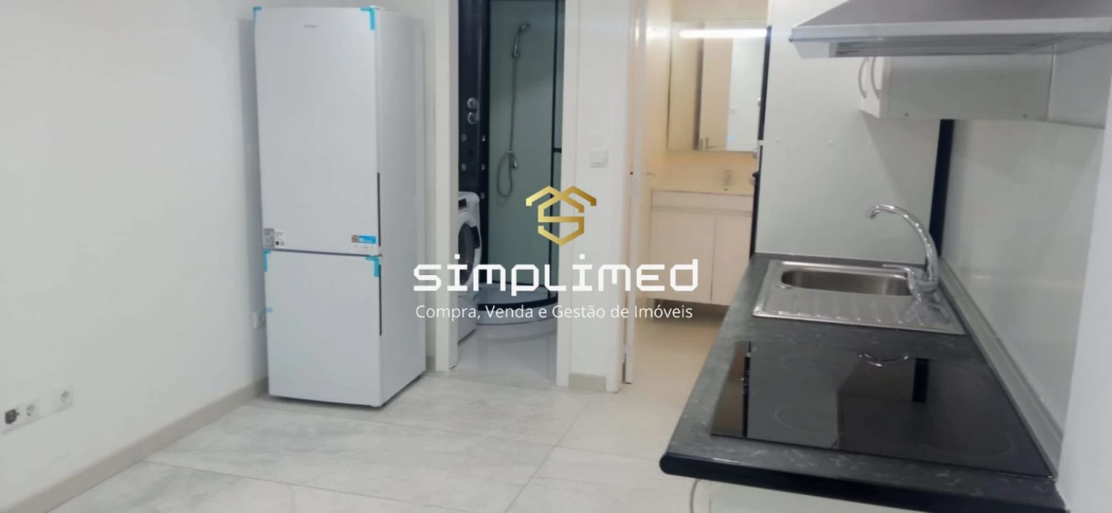 Loja para Venda em Corroios Foto 3