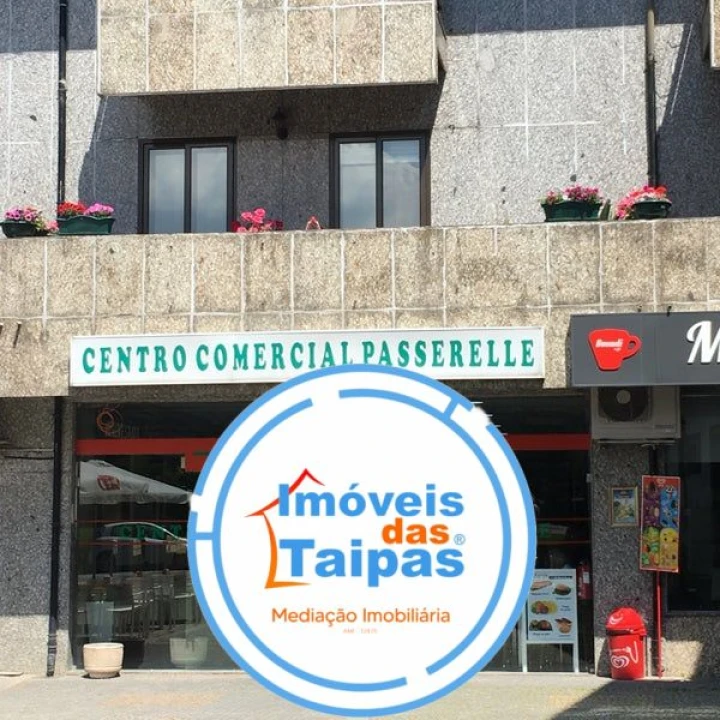 Loja para Venda em Caldelas Foto 11