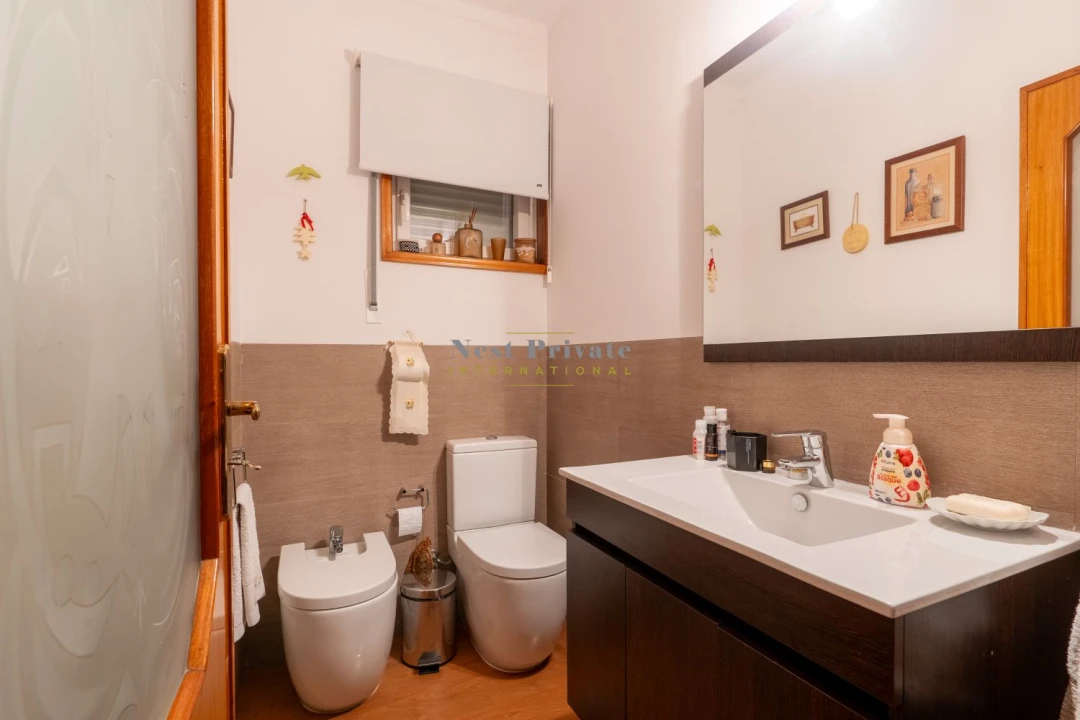 Moradia T5 para Venda em Gondomar (São Cosme), Valbom e Jovim Foto 10