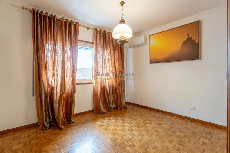 Moradia T5 para Venda em Gondomar (São Cosme), Valbom e Jovim Foto 29