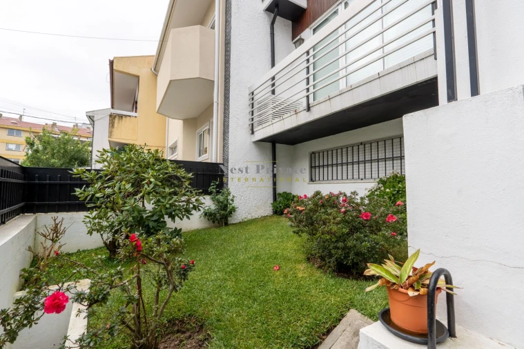 Moradia T5 para Venda em Gondomar (São Cosme), Valbom e Jovim Foto 51