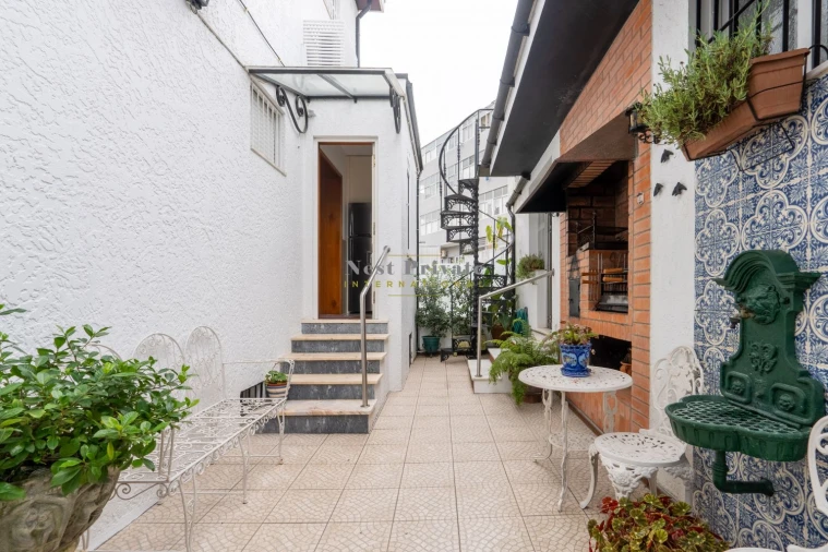 Moradia T5 para Venda em Gondomar (São Cosme), Valbom e Jovim Foto 5