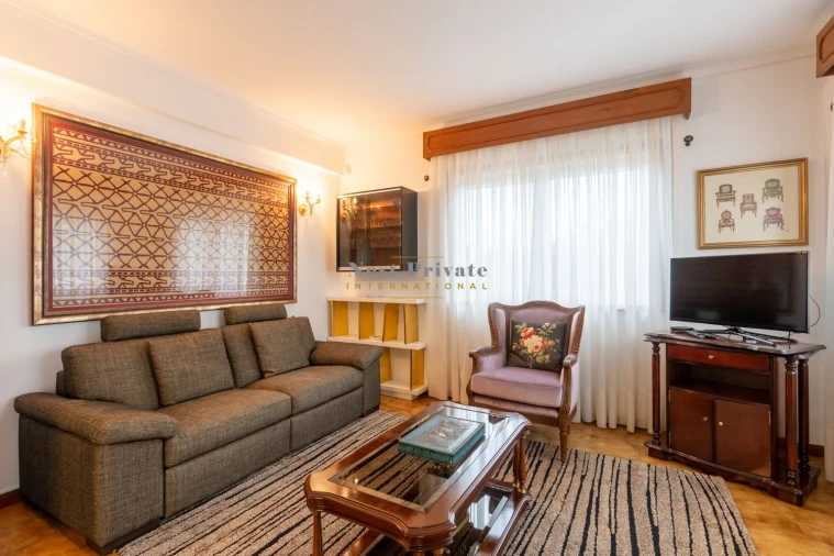 Moradia T5 para Venda em Gondomar (São Cosme), Valbom e Jovim Foto 13